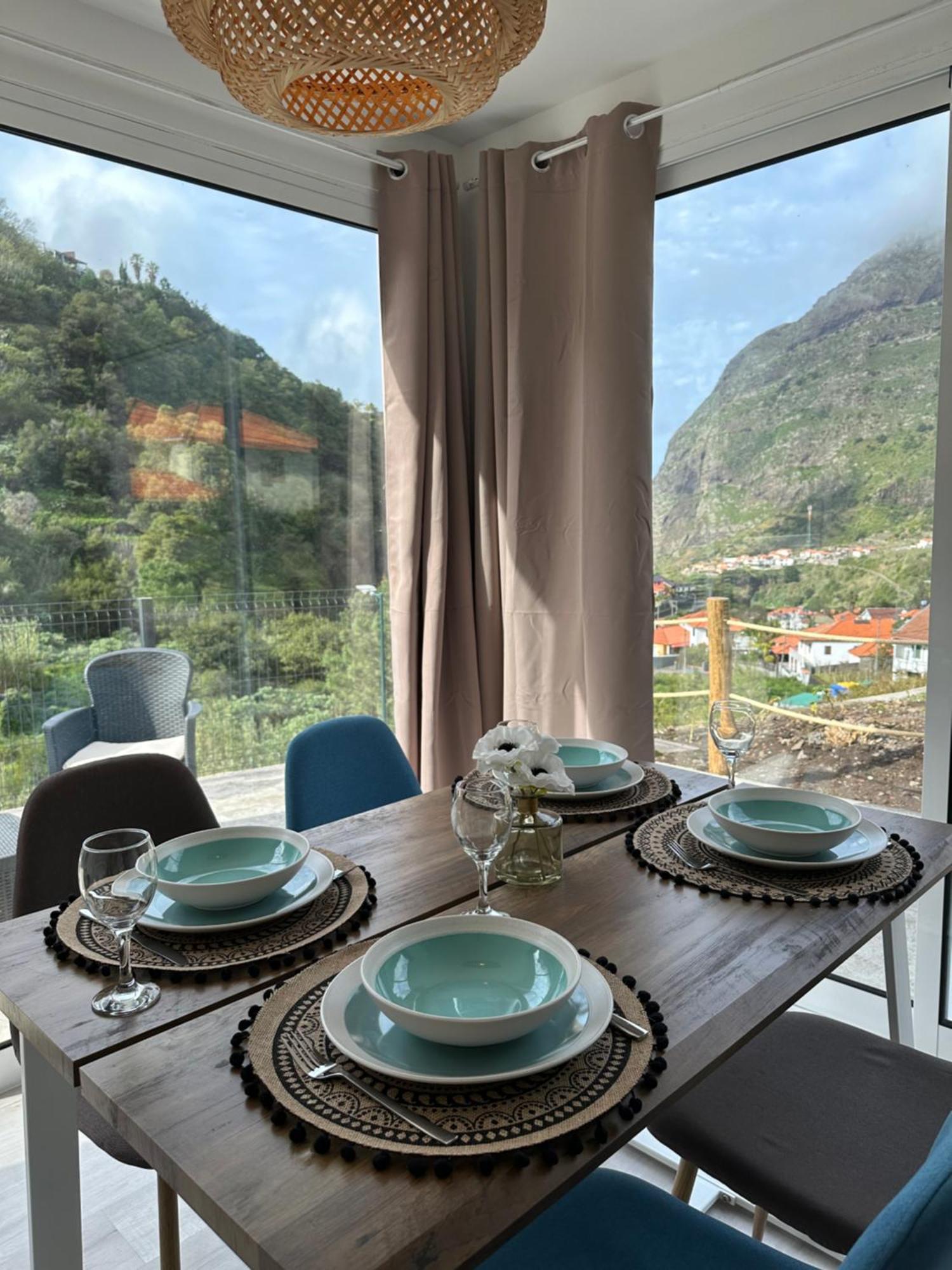 The Green Valley House Sao Vicente  Ngoại thất bức ảnh