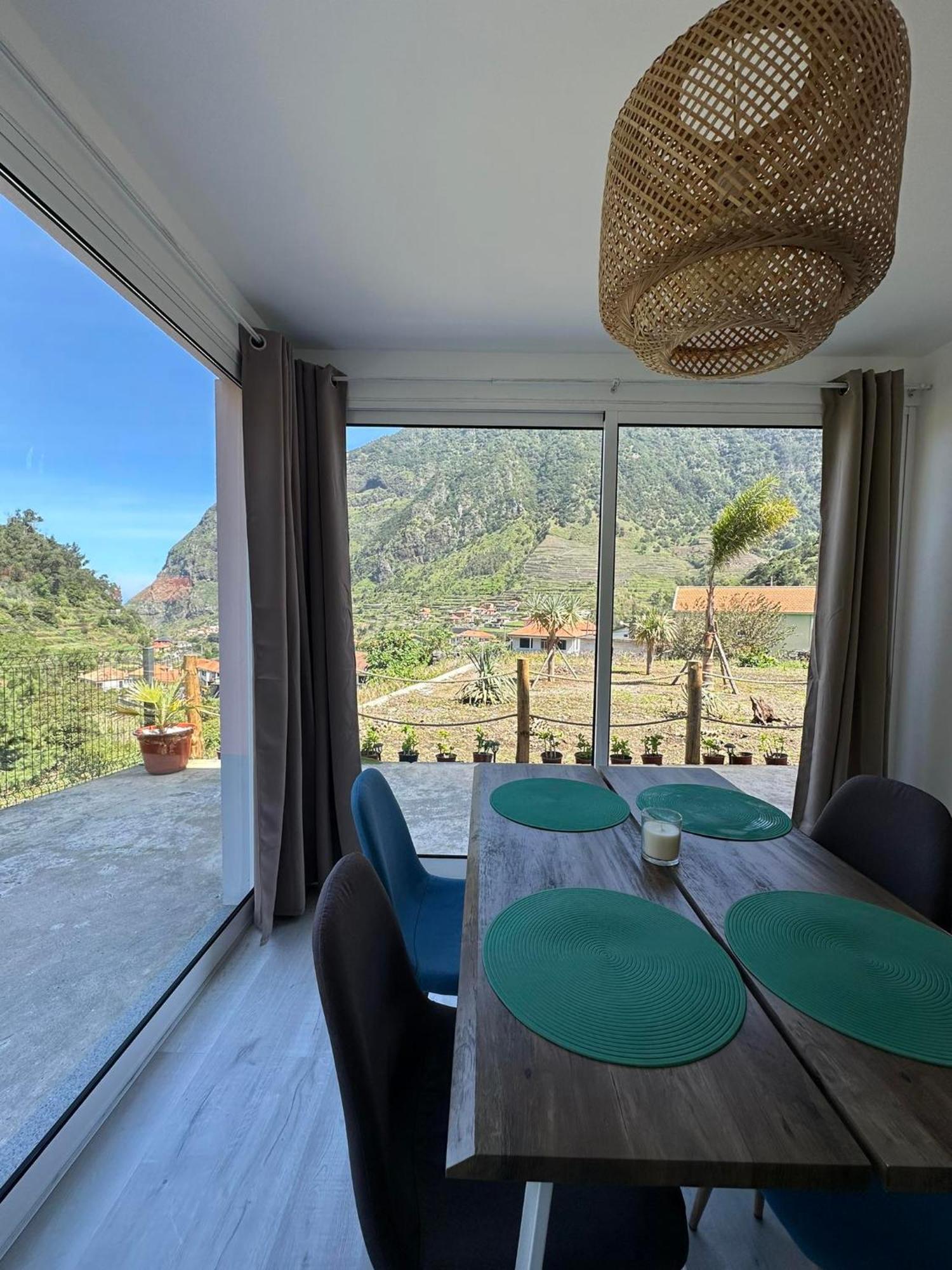 The Green Valley House Sao Vicente  Ngoại thất bức ảnh